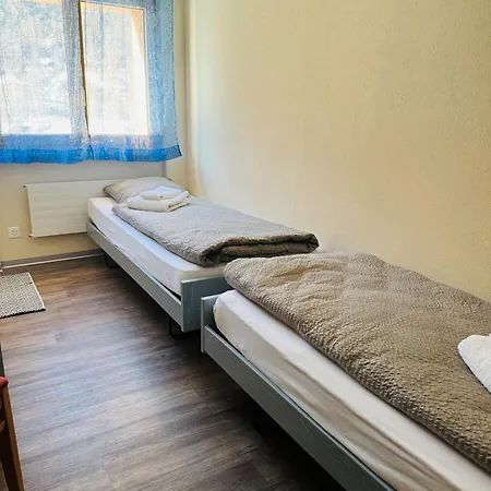 Hostel Restaurant & Hole In One Randa